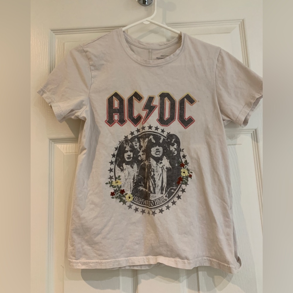 Abercrombie & Fitch AC/DC band tee